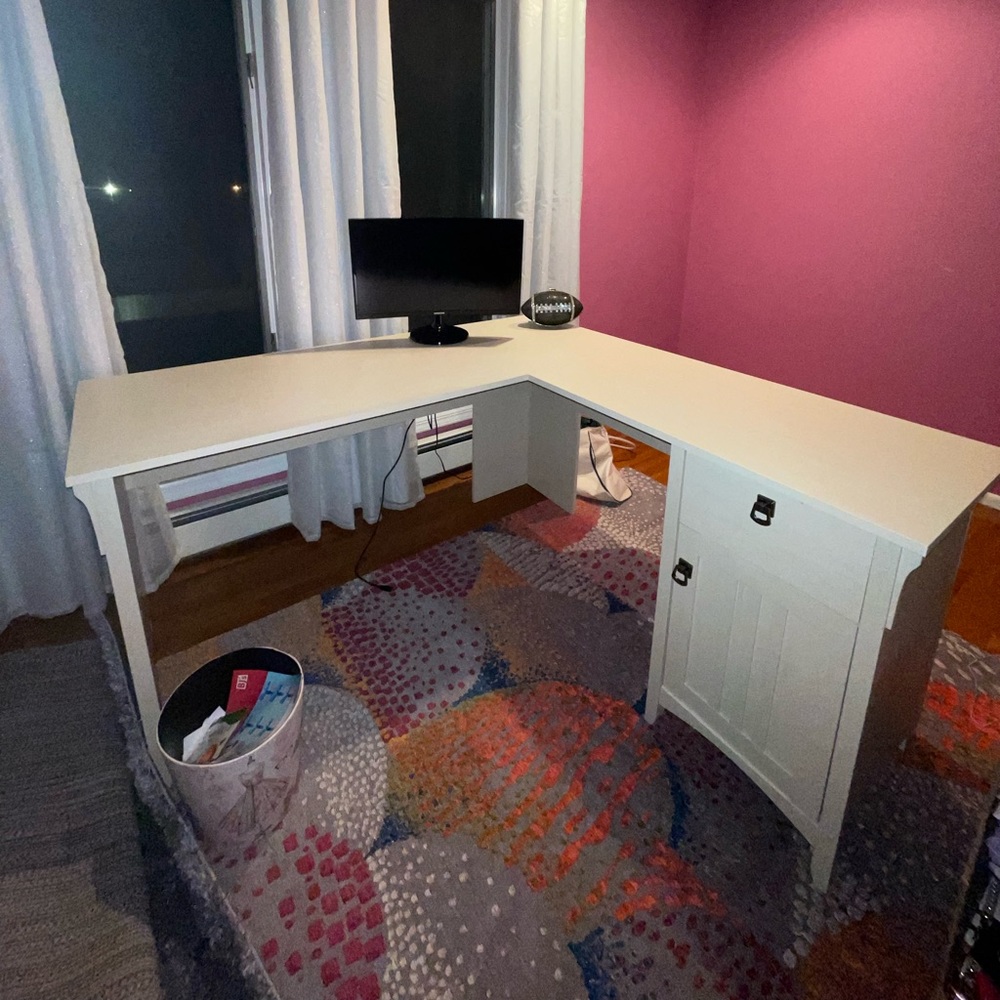 Antique White Office L-Shape desk